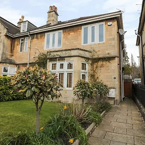 Holiday home 33 Crescent Gardens Bath