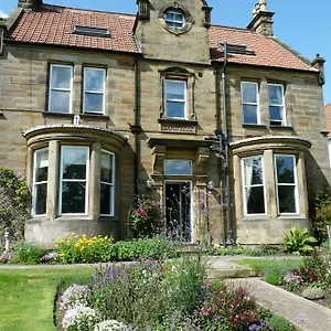 Country house Saxon Robin Hood's Bay